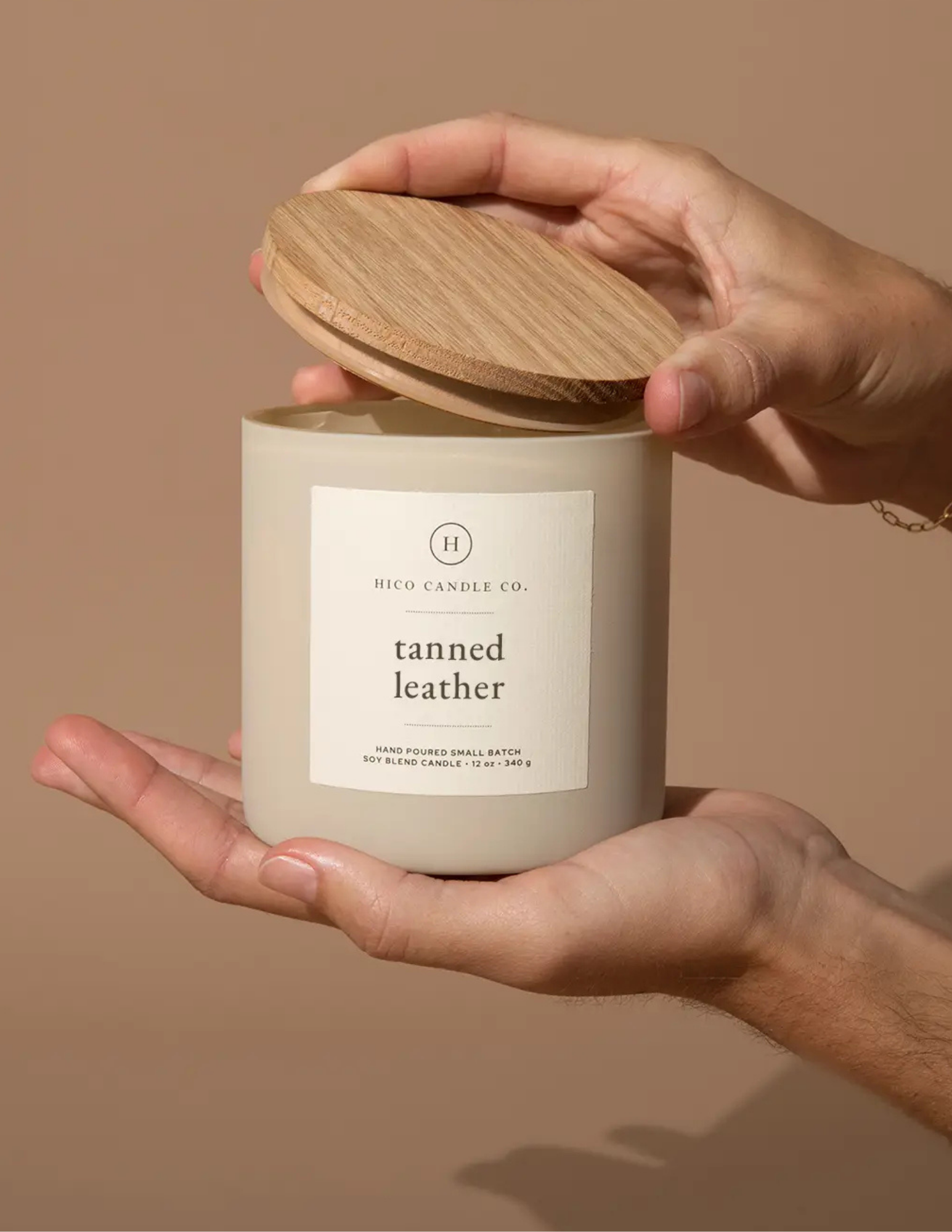 Tanned Leather 14 oz Candle