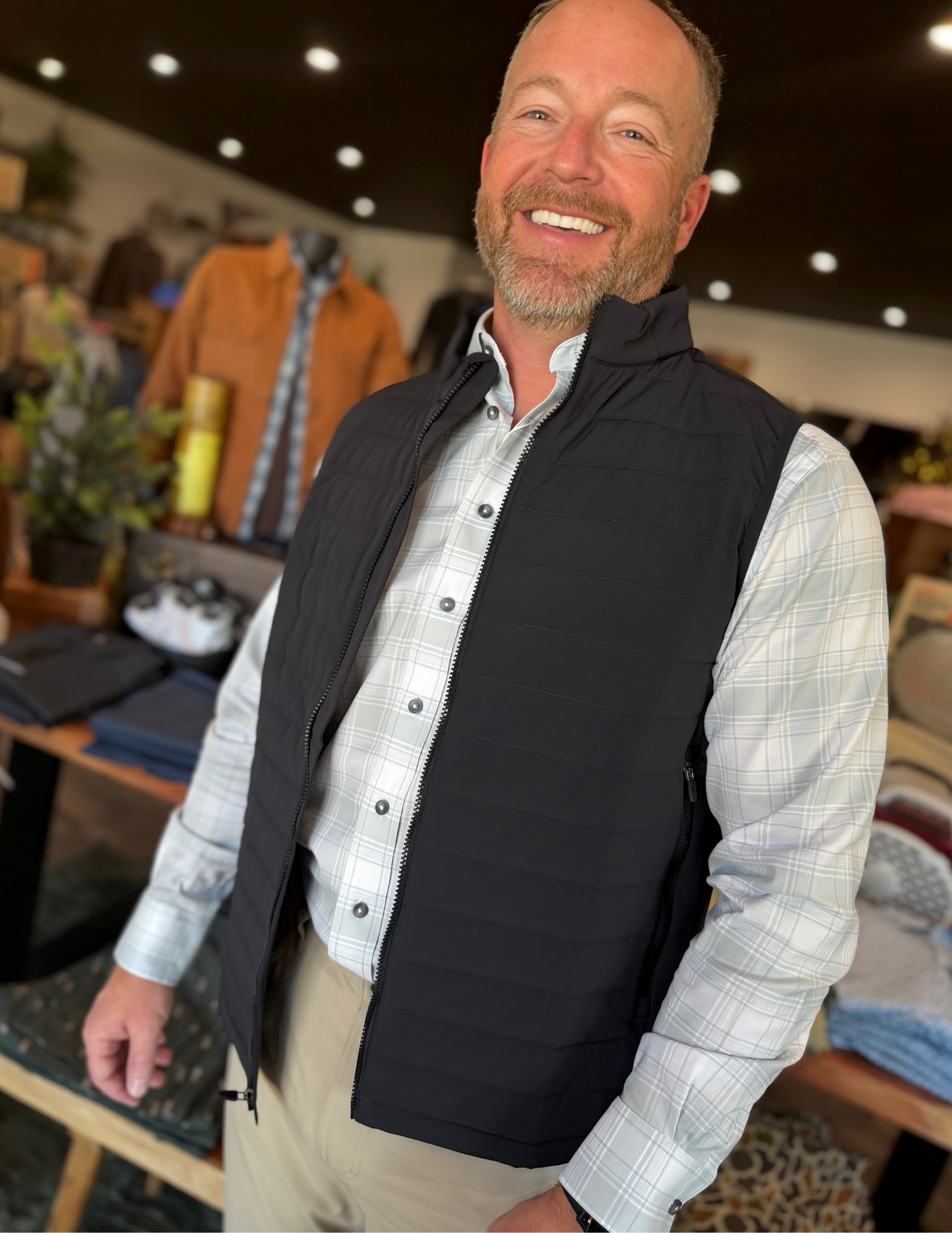 GenTeal Black Ashford Vest