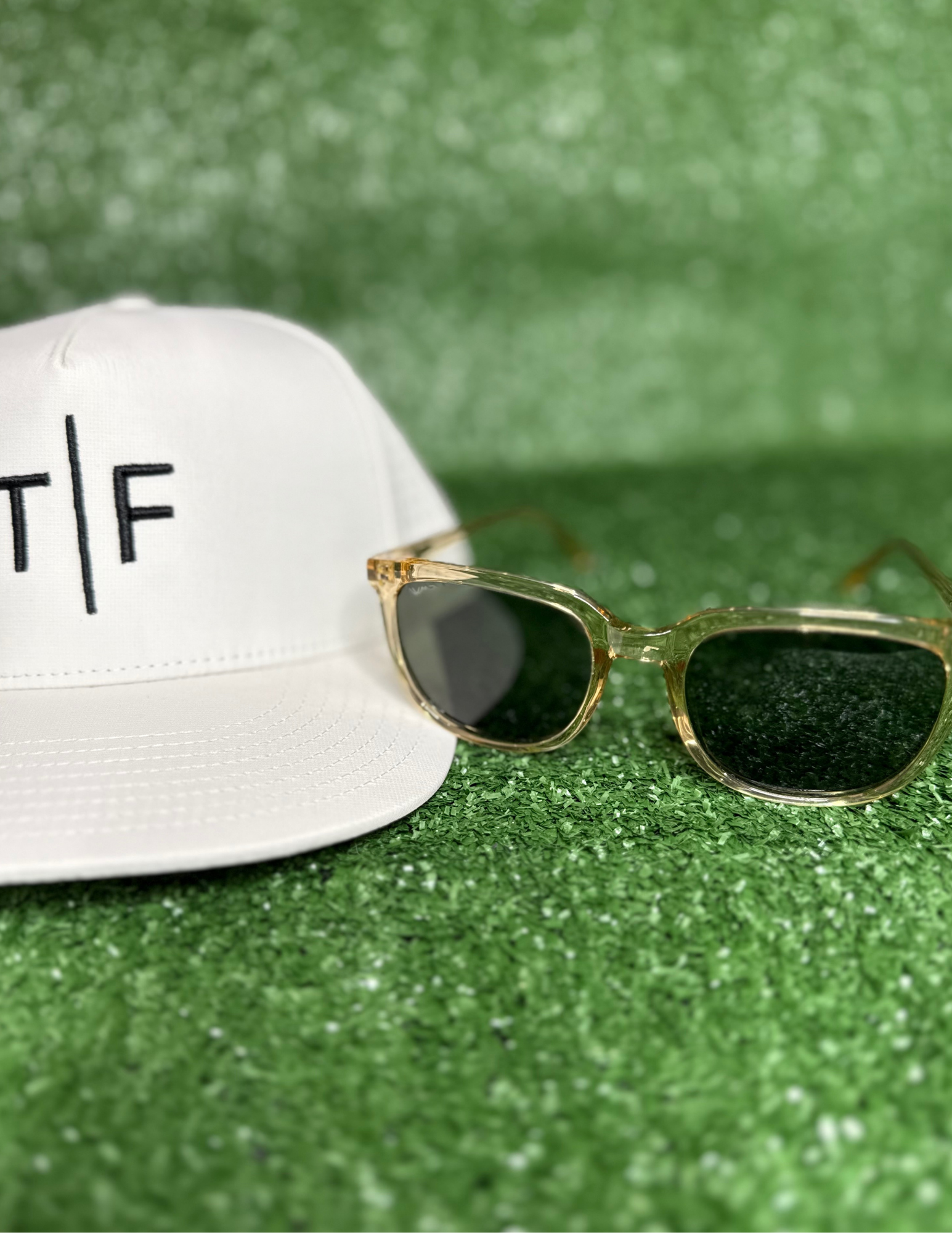 Abner - Unisex Polarized Square Sunglasses- Transparent Yellow Frame - The Foundry