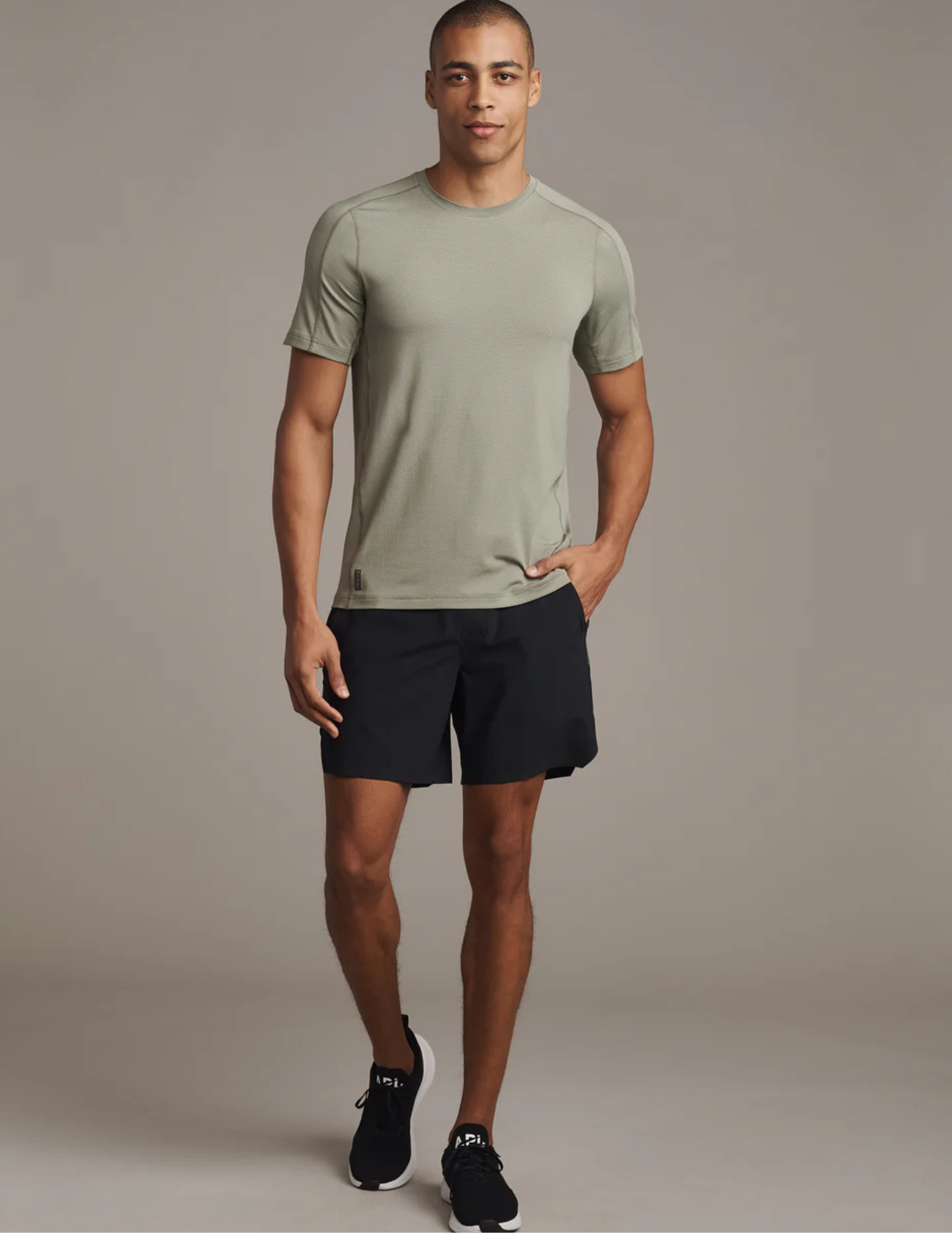Rhone Invictus Training SS Green Sage